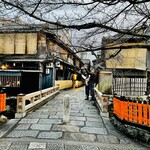 のぐち 継 - ◎京都祇園の「巽橋」は人気スポット！