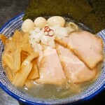 中華SOBA にぼ乃詩 - 煮干しラーメン900円＋うずら卵3個100円