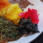 びーどろ実生庵 - あいがけカレー