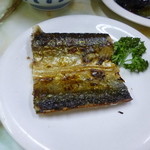 常 - 2013.07 秋刀魚の干物、１００円也。干物なので骨まで食べれてカルシウム補給！