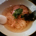 テアトル - 出汁ラーメン750円