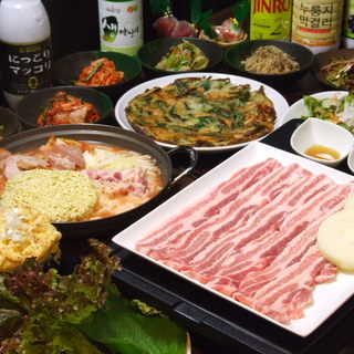 食べ放題・宴会コース充実◎絶品サムギョプサルやチヂミを存分に