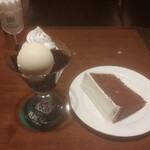 Kafe Eikoku Ya - コーヒーゼリー、シフォンケーキ（チョコ）