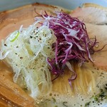 おだし香る自家製麺 弦乃月 - 花巻白湯アップ