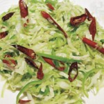 Spicy stir-fried cabbage