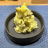 お料理 とみやま - 燻りがっこ入りポテトサラダ