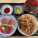 紀の代 - まぐろと小エビのかき揚げ丼です。