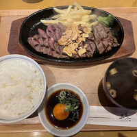 京都ダイニング正義 - ハラミステーキ②