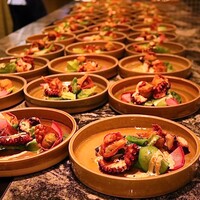 KYOTO BISTRO - 真蛸の炭火焼サラダと揚げ海老ワンタン