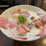 麺～leads～なかの - 特製TORI白湯らーめん1150円　ﾁｬｰｼｭｰﾄｯﾋﾟﾝｸﾞ280円