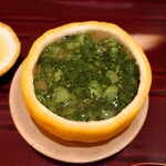 銀座 しのはら - 鮨飯、鮟肝、白魚、白海老。上に菜の花の餡