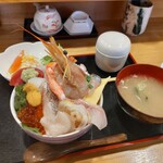 にぎり どってん家 - 