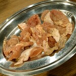 Yakiniku To Wain Tobisuke - 