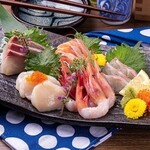 Kaisen Koshitsu Izakaya Hitosaji - 