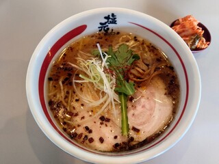 Takashima Shio Gensui - 天然塩ラーメン