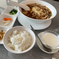 涵梅舫 銀座店 - お通し、ラーメン、ご飯、デザート
