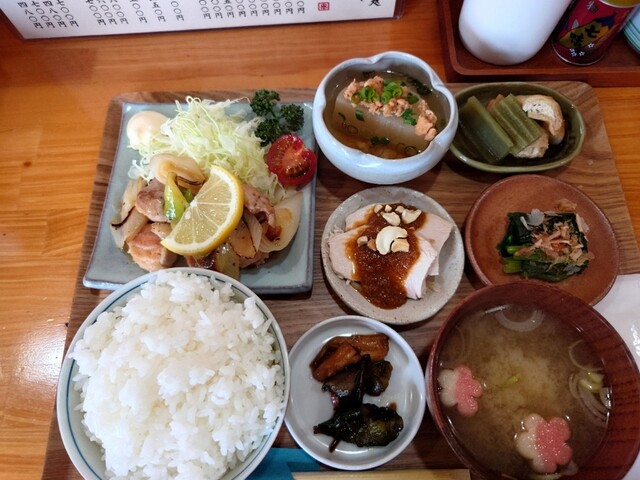 食べのみ処 くりや - 帯広（居酒屋）の写真