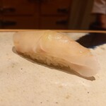 鮨 さいとう - 鮃昆布〆