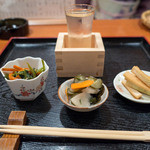 ひと椿 - お通しの茶そば、忘れた？