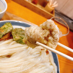 手打ちうどん 上を向いて - 