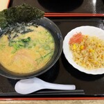 横浜八景樓 - マル得半炒飯セット