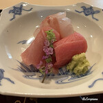 Uramachi Shihan - Sashimi of Natural Bluefin Tuna from Oma and Natural Sea Bream