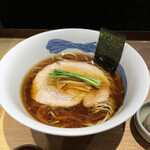 ニッポン ラーメン 凛 トウキョウ - 醤油らぁ麺