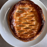 やきたてパン工房 ミノル - アップルパイ ¥480