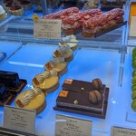 フレデリック カッセル - ショーケース