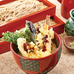使用北海道幌加內直送蕎麥粉 【實惠】 可選擇的蕎麥面和小蓋飯套餐