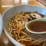 朝日屋 - このスープ。独特です♪