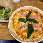 PIZZA & GRILL FRIENDLY DINING BAR - 