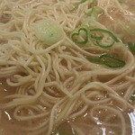 博多ラーメン味の蔵 - 替玉投入