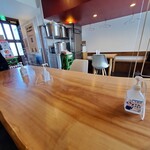 おだし香る自家製麺 弦乃月 - 店内 綺麗