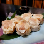 Homemade shumai (plump shrimp shumai, juicy black pork)