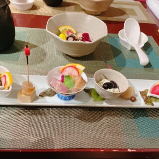 低温スチーム薬膳レストラン 蒸士茶楼_0