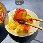 うずとかみなり - 和牛の旨味に地鶏有精卵の濃厚な旨味、釜炊きごはんの旨さが重なり合って、至福の旨さ