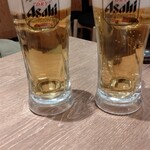 大衆居酒屋 とりいちず - 綺麗なジョッキにスーパードライ