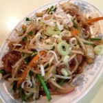 横田酒場 - もやニラ炒め　480円。