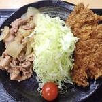 Tonkatsu Katsumi - 「豚生姜焼き＆チキンカツ定食」のメイン