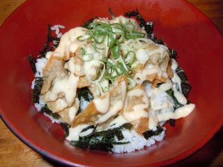 餃子工房 ちびすけ - 【隠れメニュー】　　ネギマヨ餃子丼!!!店内メニューにはございません!! ＨＰをみましたと言って下さい!