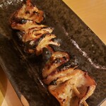 もつ焼き 三朝 - ホルモン焼き