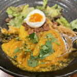 SPICY CURRY 魯珈 - 