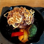 MASUYA MEAT＆CRAFT BEER - 手ごね和牛ハンバーグ、セットは1100円