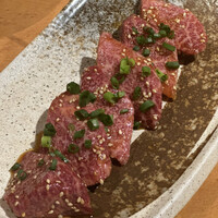 ホルモン焼肉 富や 栄店 - 