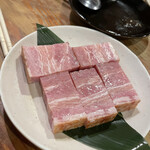 元氣七輪焼肉 牛繁 - ベーコン