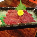 多雲坊 - カンガルー刺し