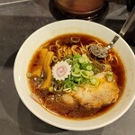 Noodle Atelier有象無象 - 熟成醤油中華そば