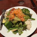 フランス家庭料理  グランダミ - 野菜たっぷりグリーンサラダ