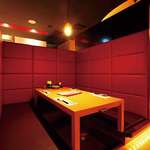 季楽処　暖家 - 少人数向けにおすすめの掘りごたつ式のテーブル席